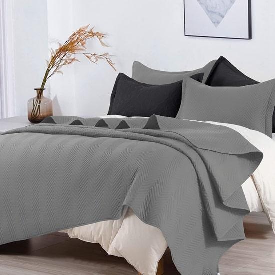 cxmirotex Ganzjahres-3-teiliges Pinsonic-Bettdecken-Set und Tagesdecken